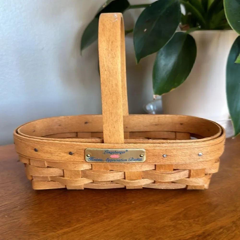 Vintage 1994 Longaberger Hostess Basket!